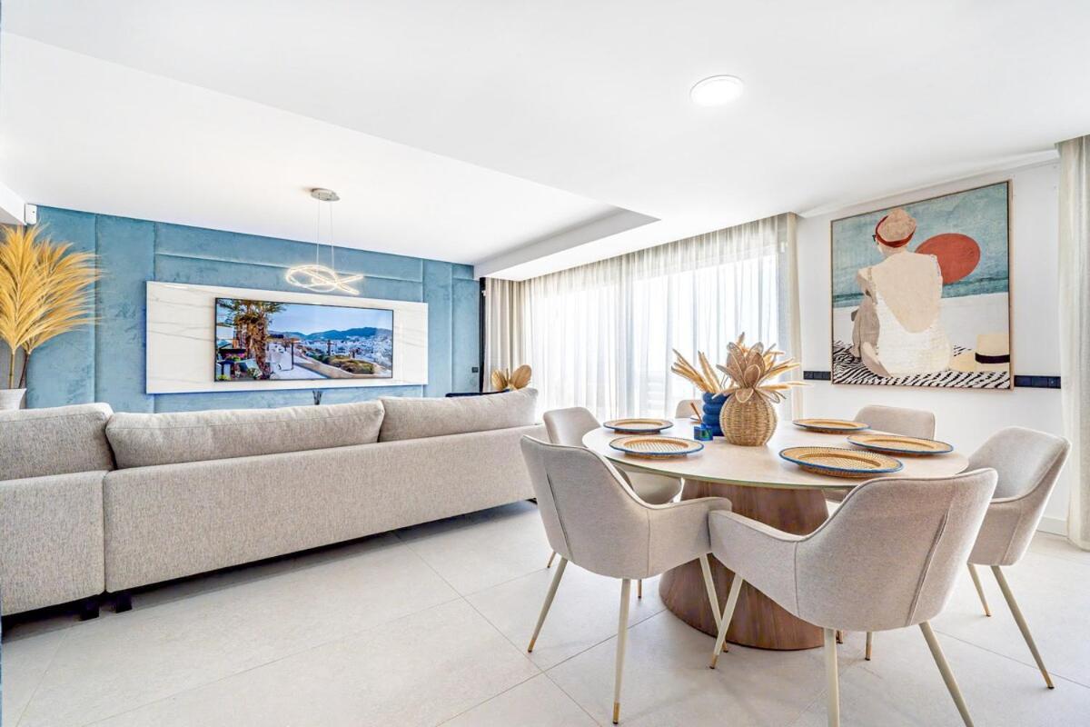 Fabulous Modern Sea View Bliss Apartament *
