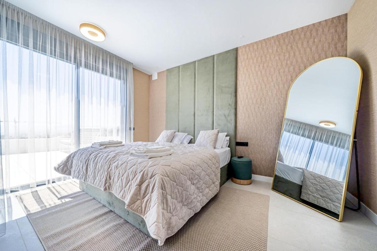 Fabulous Modern Sea View Bliss * Marbella