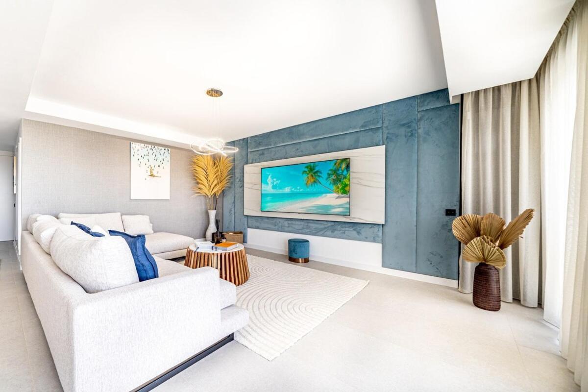 Fabulous Modern Sea View Bliss Apartament Marbella
